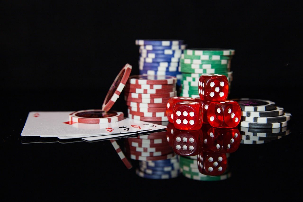 Purple casino-style visual introducing bdjl app entertainment hub